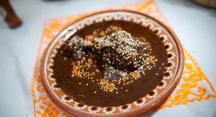 Mole poblano, la tradicional receta nacional para realizar este fin de semana