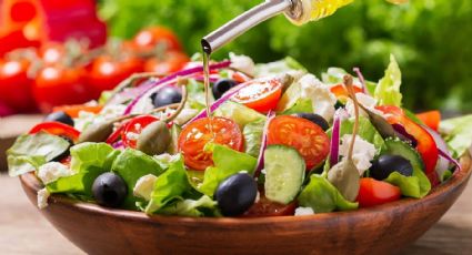 De manera rapidísima, prepara esta deliciosa y nutritiva ensalada