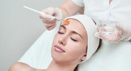 Mitología del peeling: diez conceptos clarificados para una piel radiante