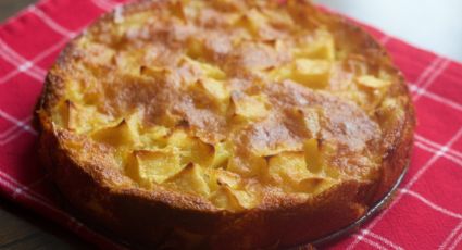 Receta de tarta de manzana sin horno: delicia para San Valentín en una hora