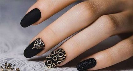 Sofisticación en tus manos: 5 Nail art de uñas negras para lucir en la oficina