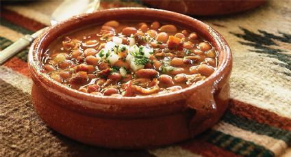 Frijoles charros: la receta tradicional y completa para sorprender a tu familia