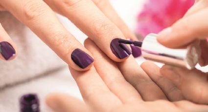 Ideas de Nail Art con uñas moradas para la temporada primavera-verano 2024