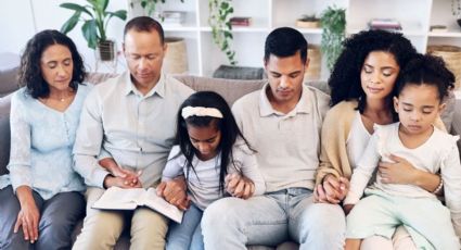 Oración de bendición y gratitud: pidiendo por la salud y bienestar de los padres