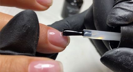 Las uñas base 'rubber': los beneficios de este Nail Art que están cautivando a todos