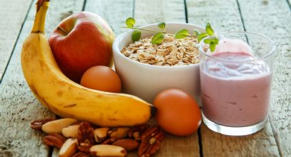 Comienza el día con energía: 7 desayunos sanos para combatir la hinchazón