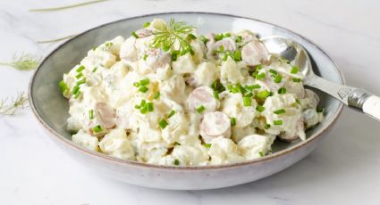 La ensalada más rica para los mediodías de verano: receta de Kartoffelsalat con todo el sabor