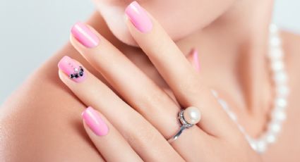 Ni siquieras necesitas ir al salón para lucir uñas bonitas: Nail Art accent que puedes hacer tú misma