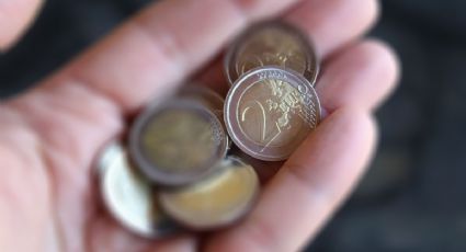 Atención numismática: conoce la nueva moneda española de 2 euros conmemorativa la Policía Nacional