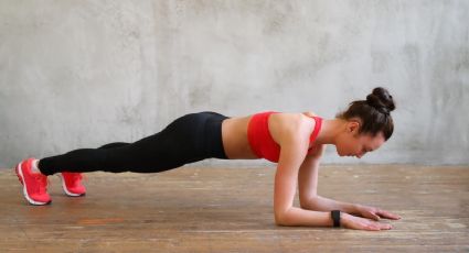 Las planchas son realmente efectivas para conseguir un abdomen de acero: pero atento al tiempo