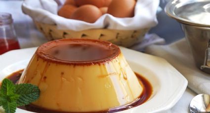 Nunca fue tan fácil hacer un exquisito flan de huevo: la receta para que quede suave como el de la abuela