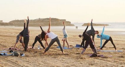 ¿De vacaciones en la playa? 5 ejercicios que puedes hacer en la arena y mantenerte ejercitado