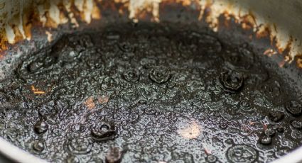 Trucazo de la abuela para lidiar con una olla quemada y limpiarla sin refregar durante horas