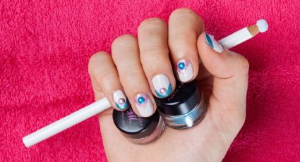 La guía para hacer en casa el Nail Art de la temporada: colorea tus uñas con sombras de ojos