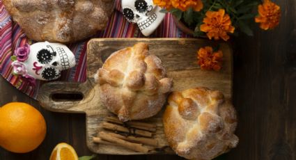 Encontramos la receta de pan de muerto más fácil: queda esponjoso y suave como ninguno