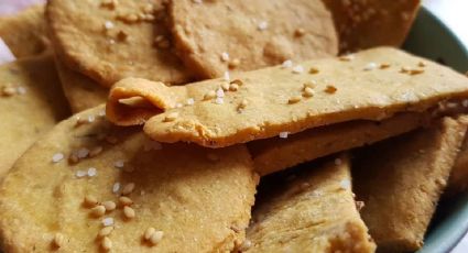Tres ingredientes para preparar las galletitas saladas perfectas para el desayuno a la merienda