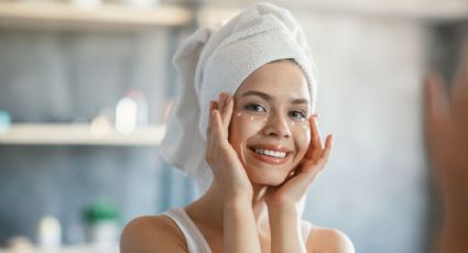 Luce un rostro radiante para fin de año con este fácil tratamiento de skincare