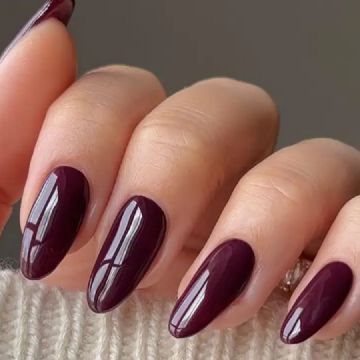 El invierno inaugura una tendencia inesperada de manicura: el color de Nail Art que llevaremos en diciembre