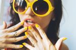7 diseños de Nail Art en amarillo: haz una declaración de verano con las manicuras más bonitas