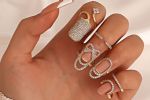 Tendencia para lucir tus uñas con más que un simple Nail Art: la moda de los "Nail rings"