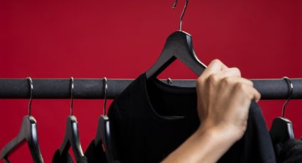 Conserva el color negro intacto de tu ropa: guía definitiva para lavarla sin pensar en decoloraciones