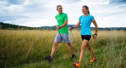 Fortalecer abdominales mientras caminas: 4 técnicas que indica la ciencia para un vientre plano