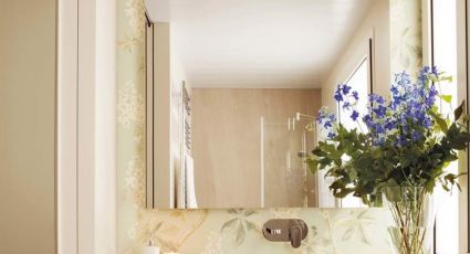 Ni blanco ni grifería cromada: 5 cosas que debes evitar para no fallar en la decoración de un baño mini