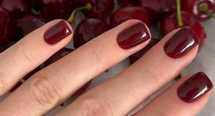 Las reversiones de las uñas burgundy que son el giro que tus Nail Art de octubre necesitan