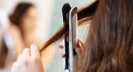 La plancha de cabello SÍ hay que limpiarla: 3 trucos para hacerlo bien y en casa