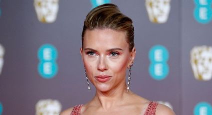 El truco de Scarlett Johansson para un peinado elegante, fresco y cómodo para primavera o verano